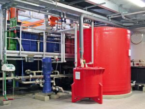 Rundbehälter aus GFK-Verbund für Galvanikbetrieb